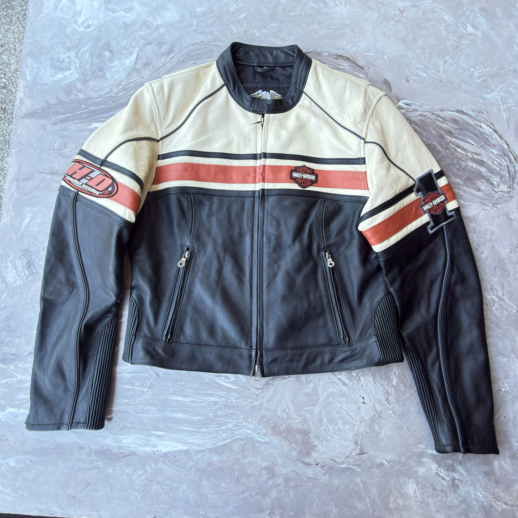 Veste de Moto en Cuir Harley-Davidson Vintage - photo 1 sur TheSwissDeal