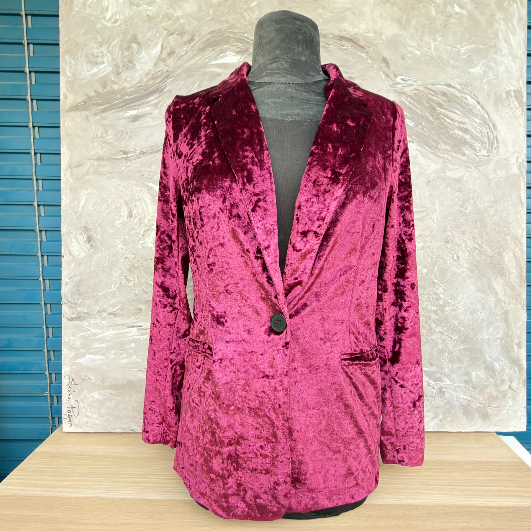Blazer en velours Up 2 Fashion — Taille M - photo 1 sur TheSwissDeal