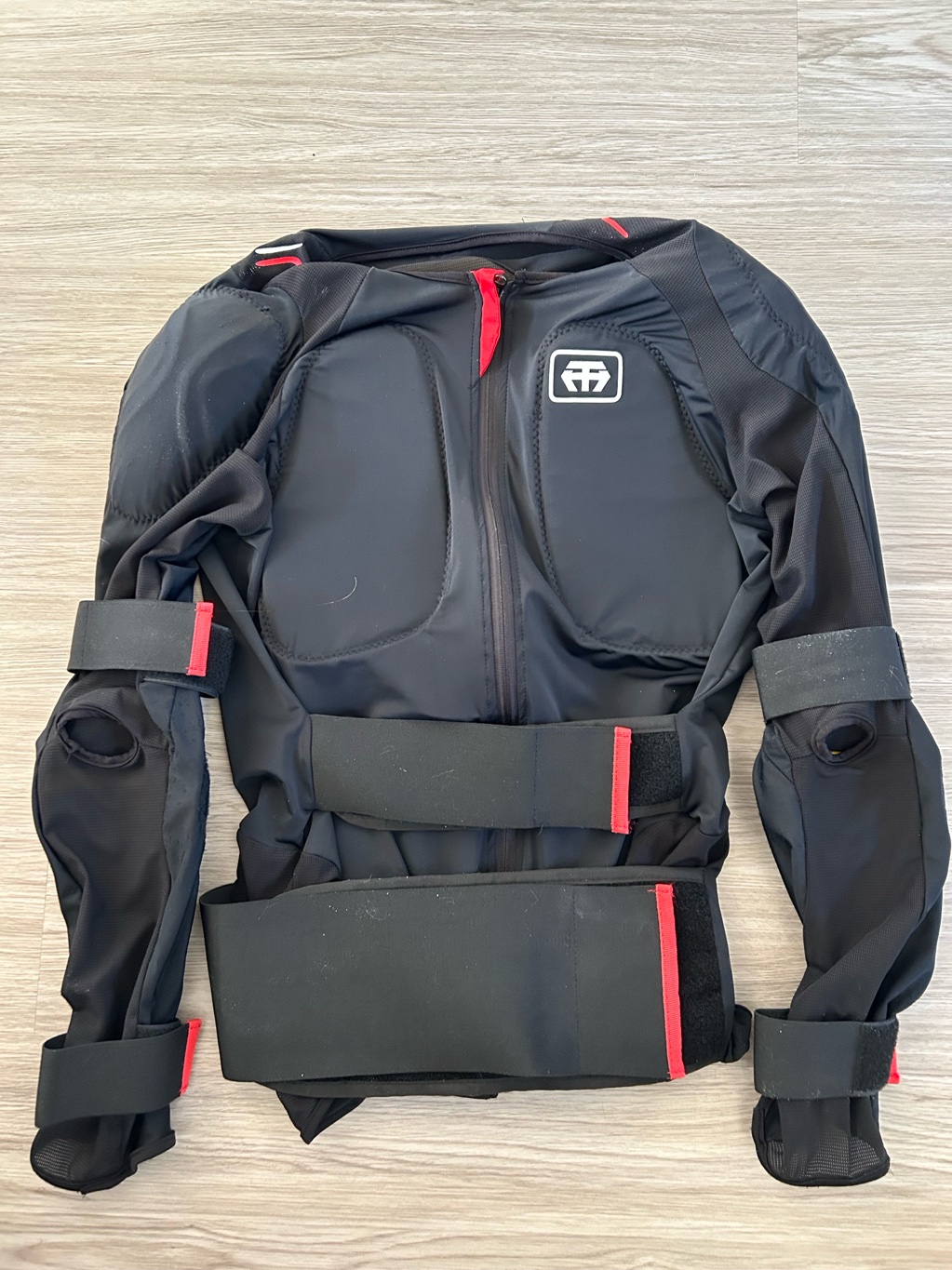 Veste de sécurité pour l’été scooter - photo 1 sur TheSwissDeal