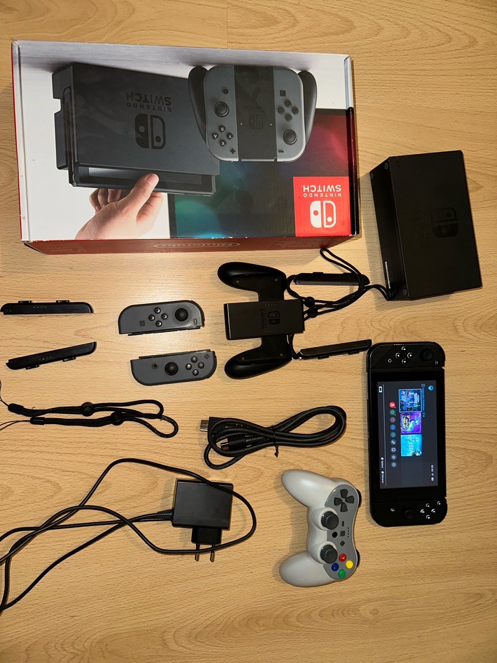 Nintendo Switch console dock officiel manette Bluetooth accessoires - photo 1 sur TheSwissDeal