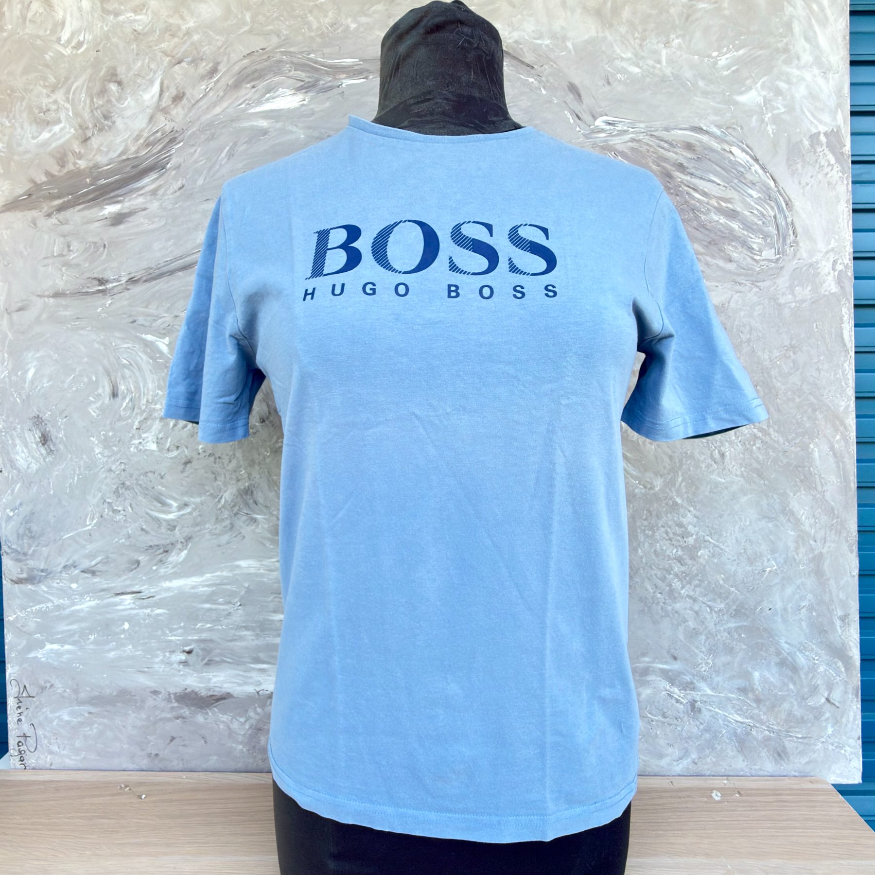 T-shirt Hugo Boss Logo - photo 1 sur TheSwissDeal